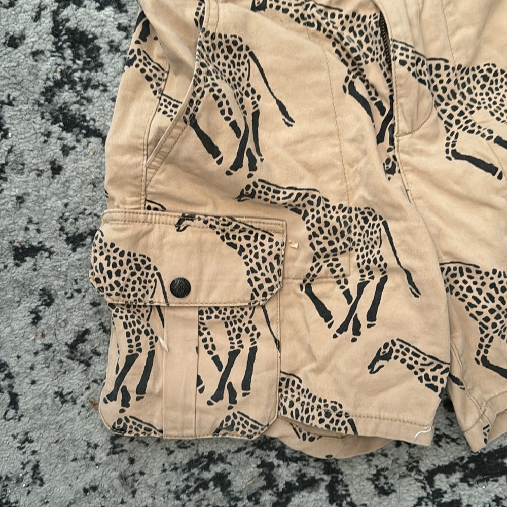 Topshop  EUC Giraffe African Women Cargo Snorts - Picture 5 of 16